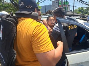 Tidak Diberi Jalan Saat Terjebak Macet, Seorang Pengusaha Tembak Mobil Pengguna Jalan 