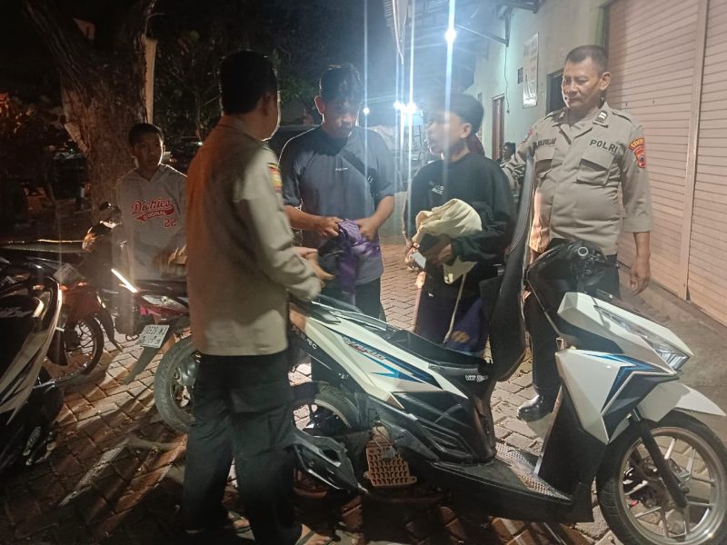 Gagalkan Rencana Tawuran, Polsek Sayung Amankan Sekelompok Remaja Bersenjata Tajam