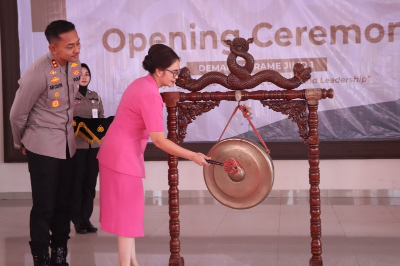 Bhayangkari Demak Gelar “Demak In Frame 2025”, Kembangkan Potensi Kreatif Generasi Muda